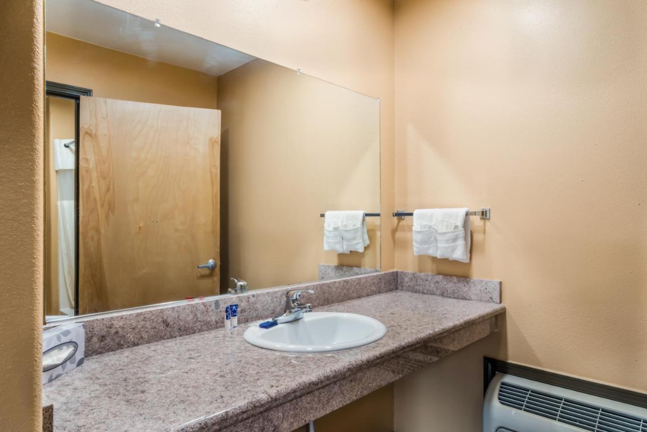 Americas Best Value Inn - Ukiah Dış mekan fotoğraf